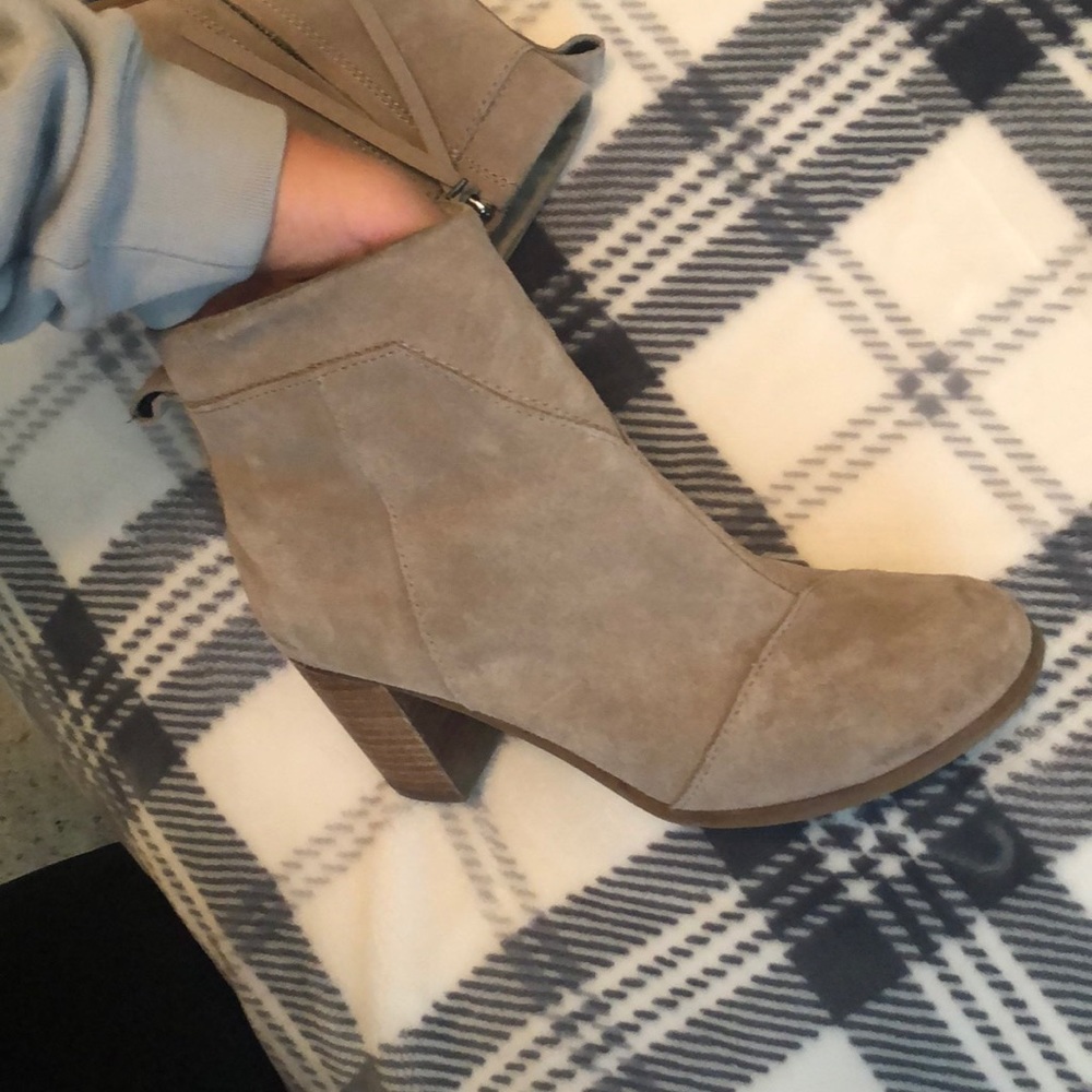 Toms Booties